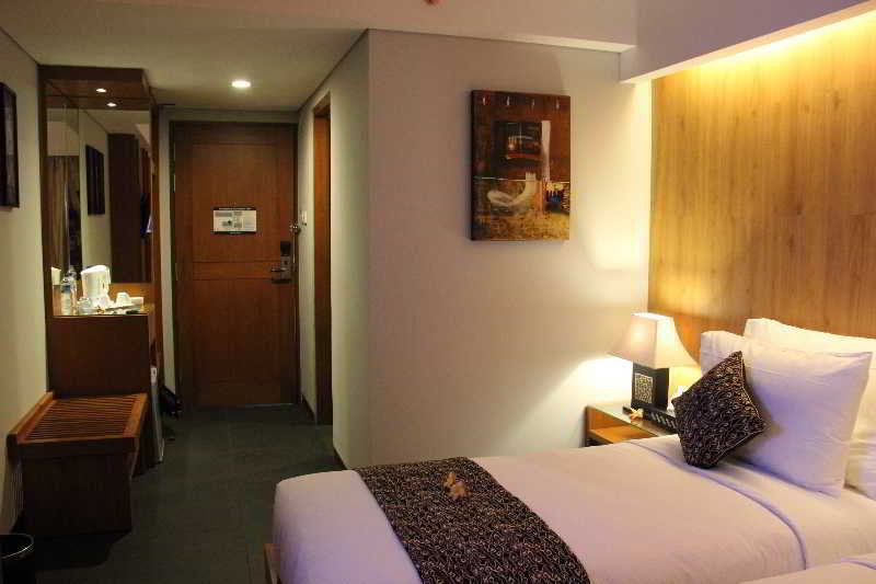 Ping Hotel Seminyak Kültér fotó