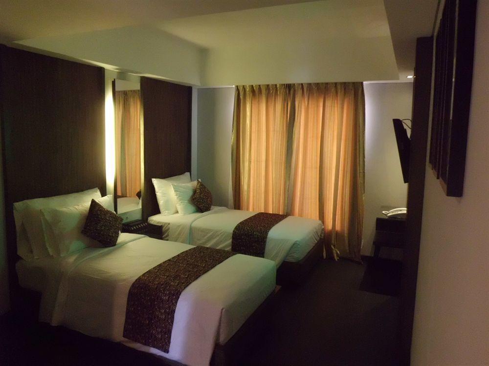 Ping Hotel Seminyak Kültér fotó