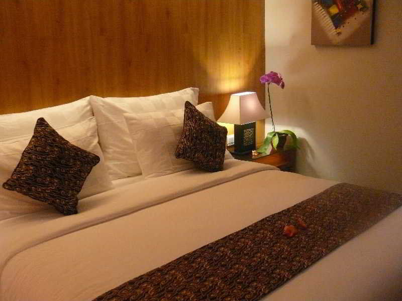 Ping Hotel Seminyak Kültér fotó